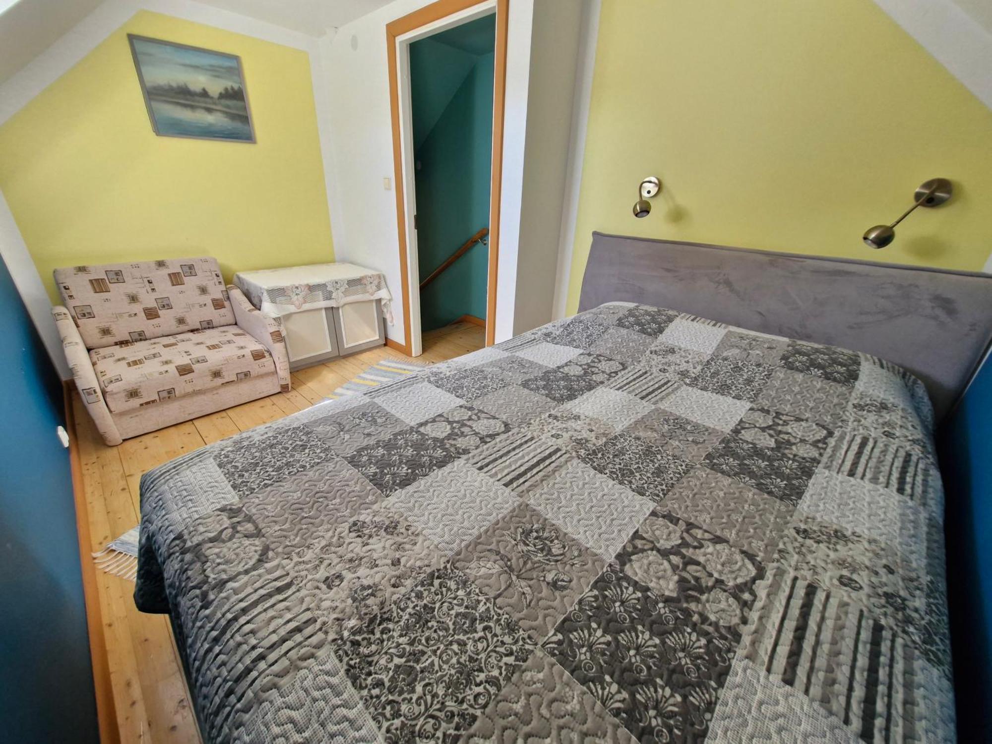 Piibelehe Guest Accommodation Kuressaare Extérieur photo