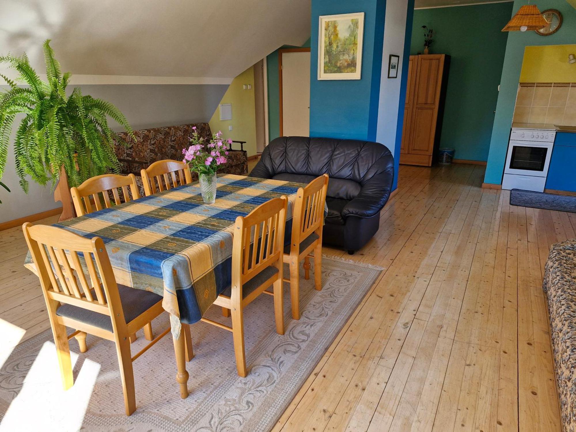 Piibelehe Guest Accommodation Kuressaare Extérieur photo