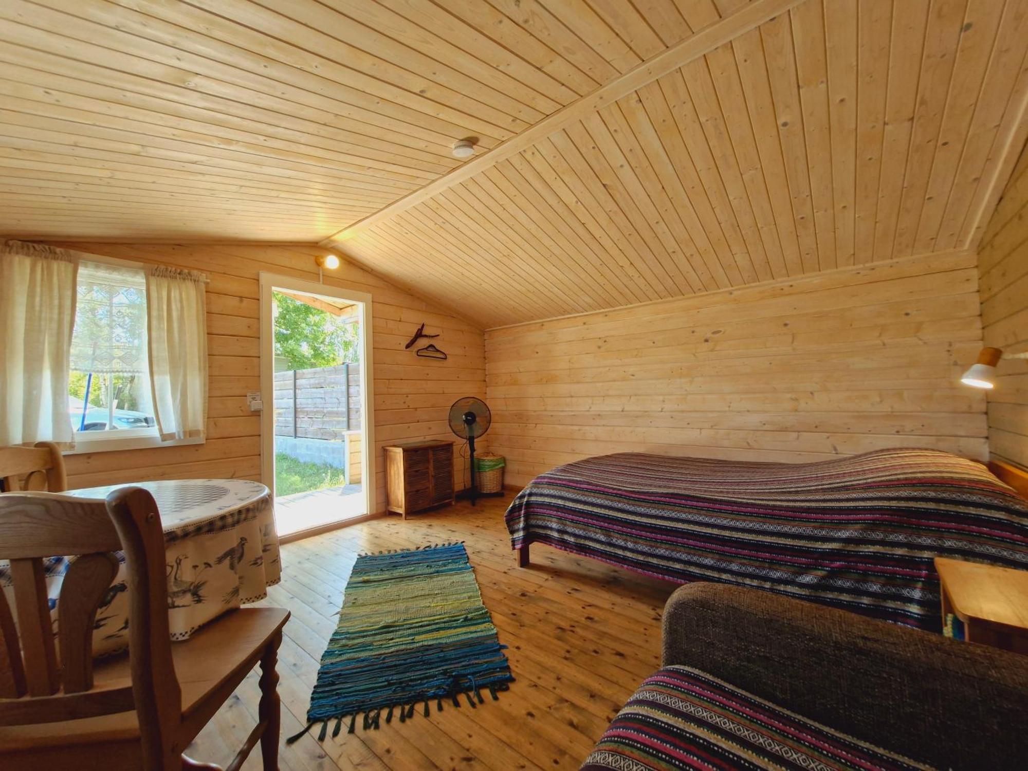 Piibelehe Guest Accommodation Kuressaare Extérieur photo