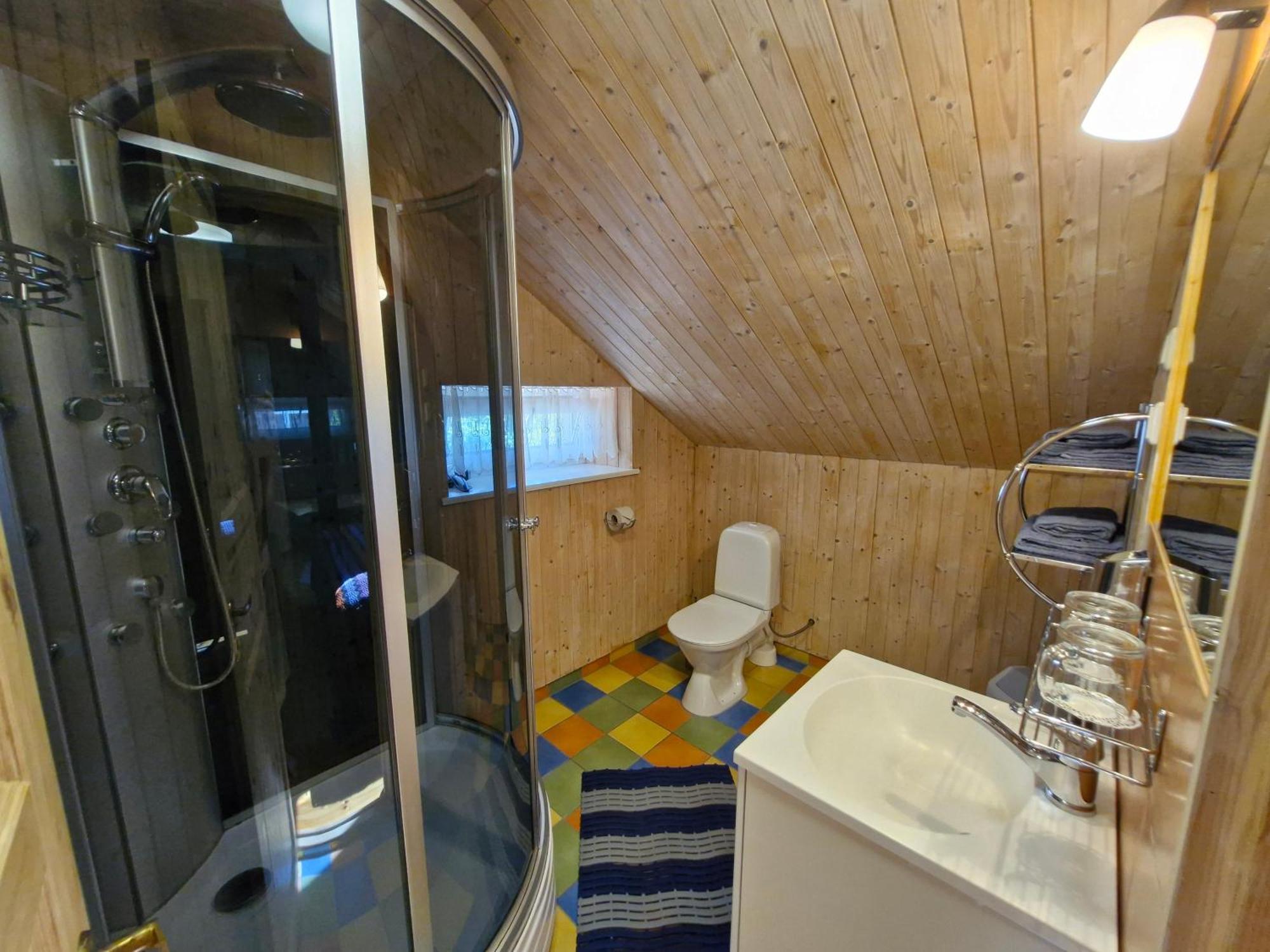 Piibelehe Guest Accommodation Kuressaare Extérieur photo