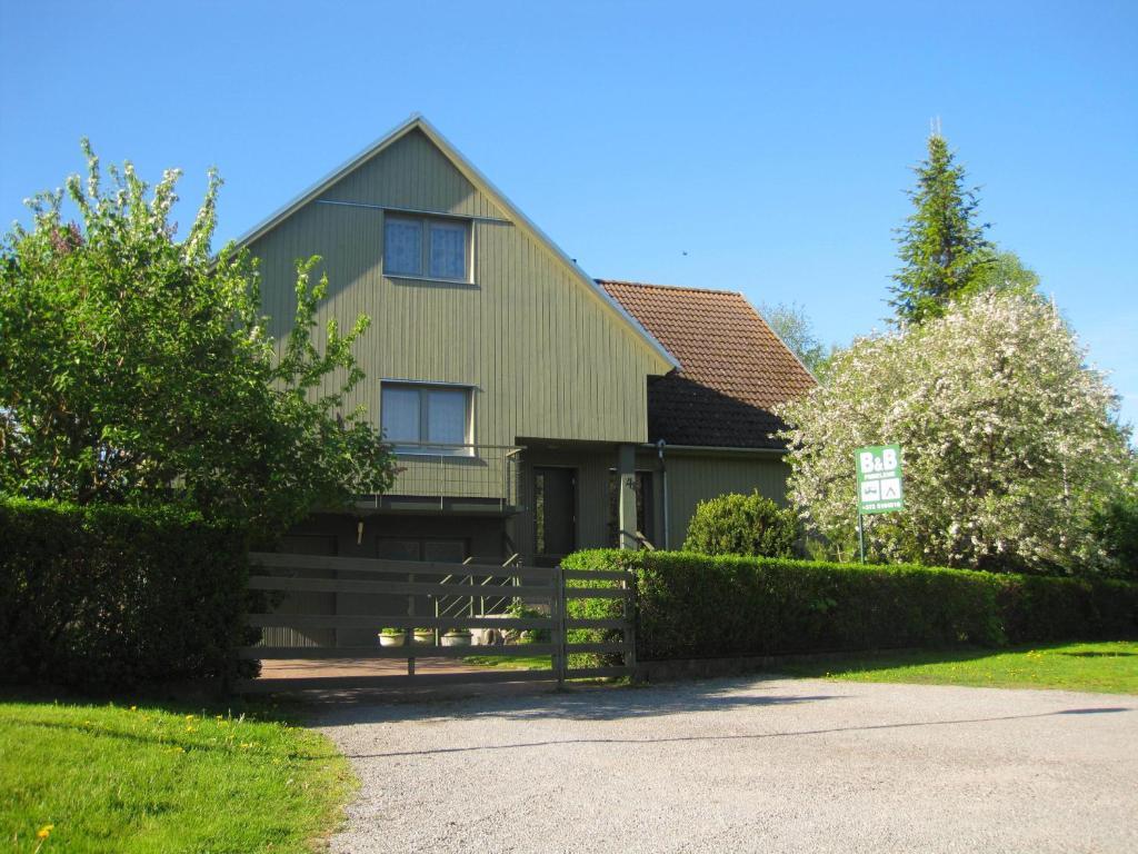 Piibelehe Guest Accommodation Kuressaare Extérieur photo